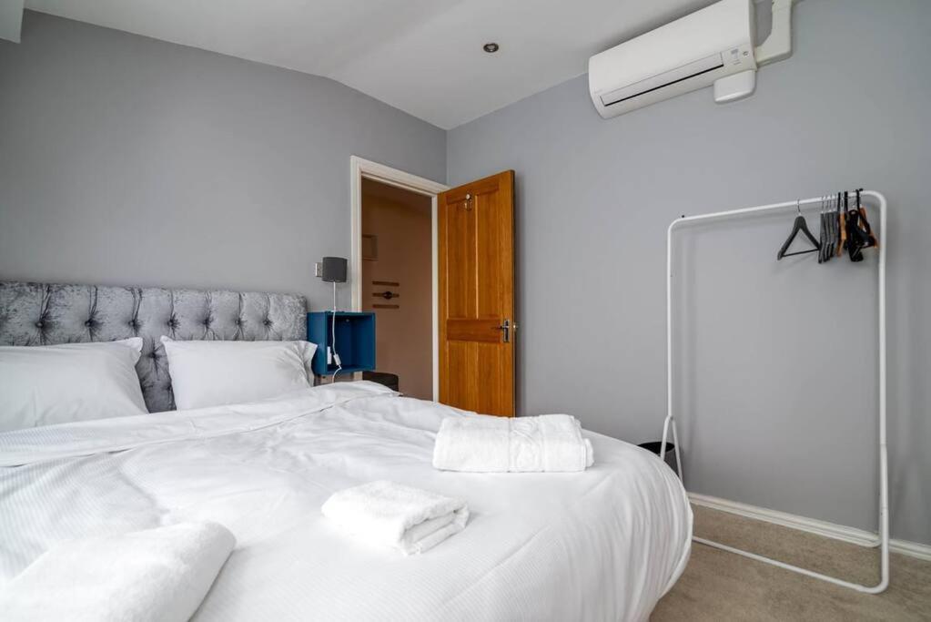 Luxury Apartment Located Near Marble Arch & Baker Street Londra Dış mekan fotoğraf